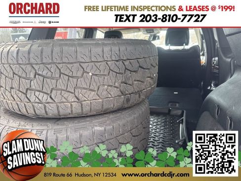 Used 2011 Jeep Grand Cherokee Overland image 14