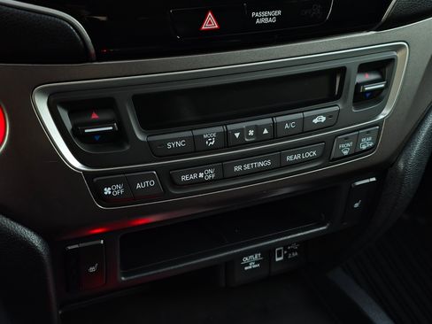 Used 2022 Honda Pilot EX-L image 33