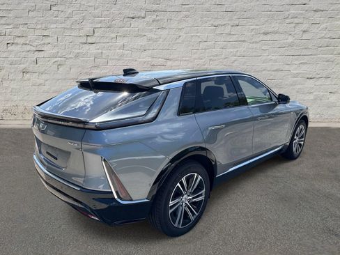 New 2026 Cadillac Lyriq Luxury w/ LPO, Floor Liner Package RWD image 5