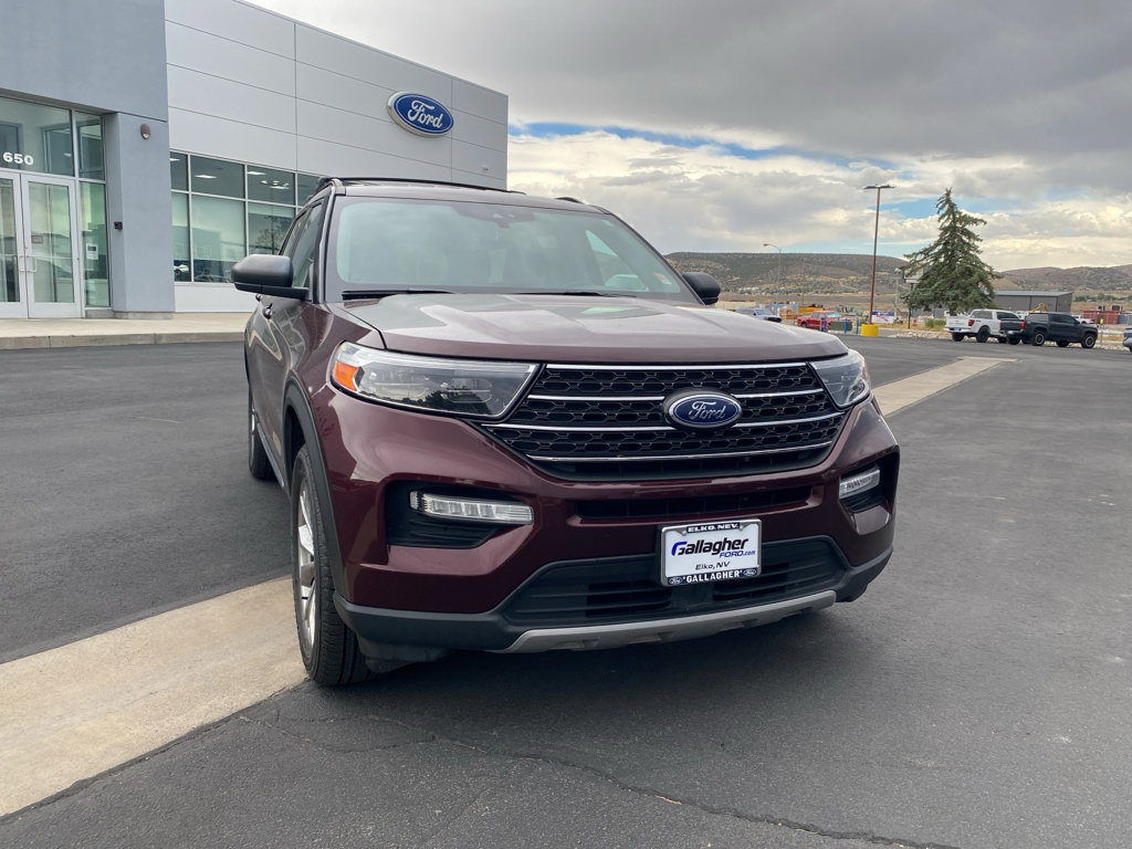Certified 2022 Ford Explorer XLT w/ Equipment Group 202A AWD/4WD image 14