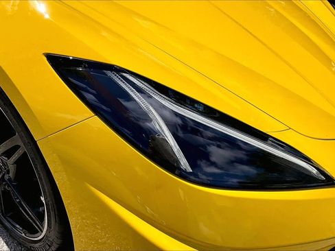 Used 2025 Chevrolet Corvette Stingray Premium Conv w/ 3LT RWD image 25