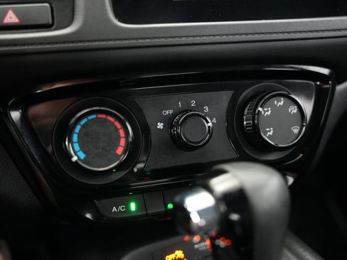 Used 2020 Honda HR-V Sport image 26
