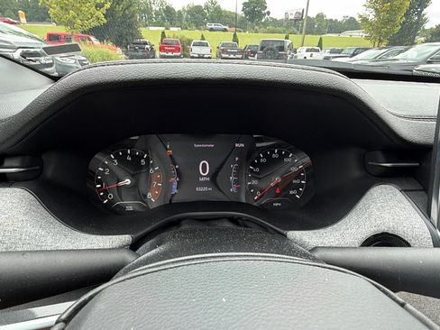 Used 2024 Jeep Compass Latitude AWD/4WD image 29