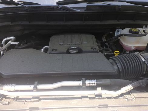 Used 2024 GMC Sierra 1500 SLE RWD image 25
