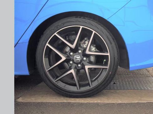 Used 2024 Honda Civic Sport Touring image 12