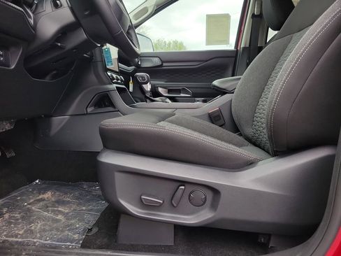 New 2025 Ford Ranger XLT w/ Equipment Group 301A High image 19