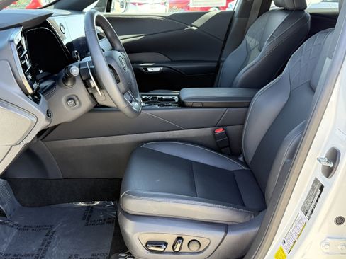 Certified 2025 Lexus RX 350 FWD w/ Technology Package image 19