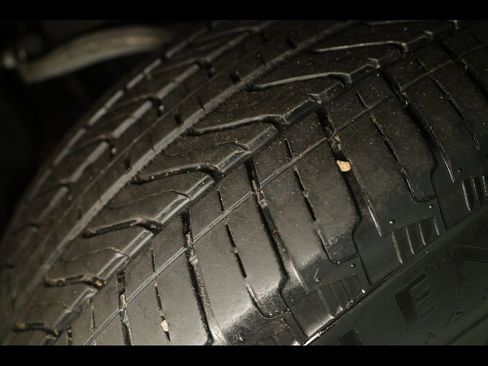 Used 2022 Chevrolet Silverado 1500 Custom w/ LPO, Dark Essentials Package image 22