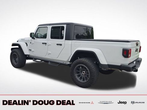 Used 2022 Jeep Gladiator Sport AWD/4WD image 4