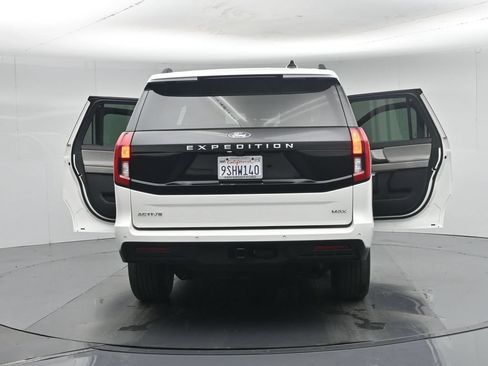 Certified 2025 Ford Expedition Max Active RWD image 37