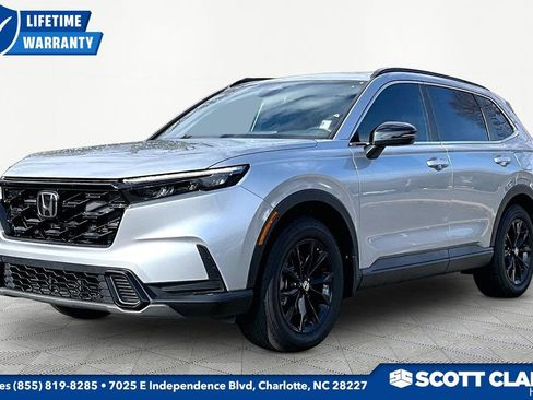 Used 2025 Honda CR-V Sport image 3