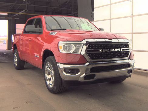 Used 2022 RAM 1500 Big Horn AWD/4WD image 6