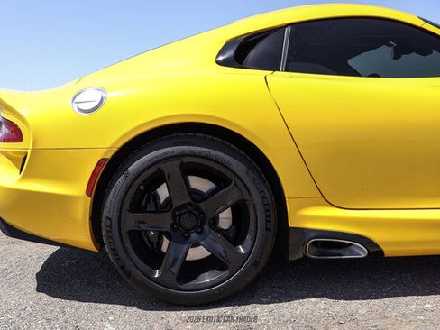 Used 2014 SRT Viper SRT-10 w/ Grand Touring Package RWD image 10