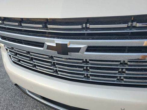 Used 2021 Chevrolet Tahoe Premier w/ Premium Package image 42