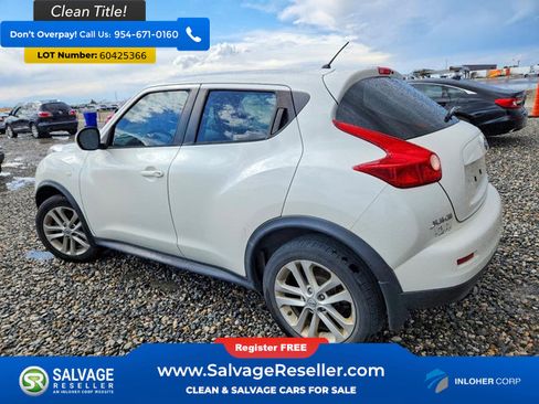 Used 2014 Nissan Juke S AWD/4WD image 3