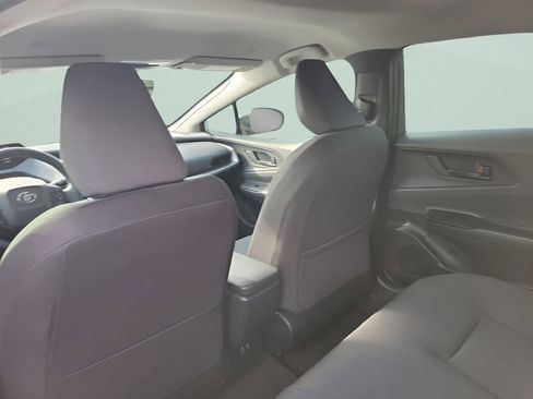 New 2026 Toyota Prius LE FWD image 10