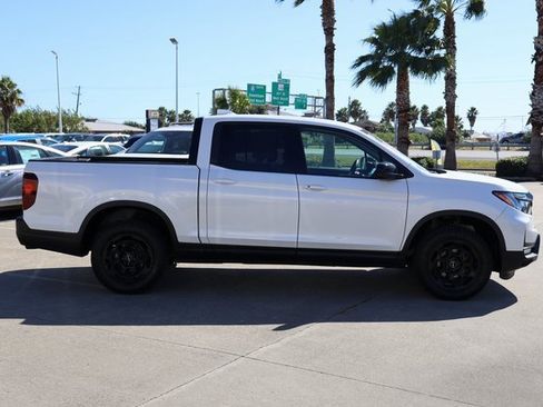 Certified 2025 Honda Ridgeline Sport+ image 4