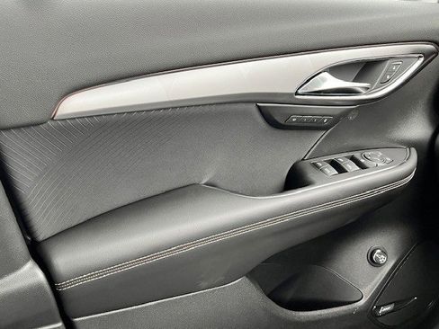 Used 2025 Buick Envision Sport Touring image 29