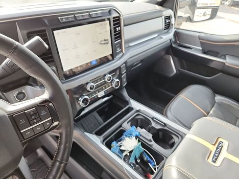 Used 2024 Ford F350 Platinum w/ FX4 Off-Road Package image 11