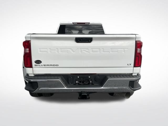 Used 2024 Chevrolet Silverado 3500 LT AWD/4WD image 5