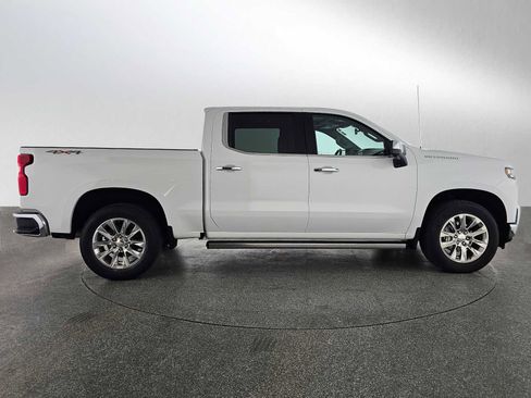 Used 2022 Chevrolet Silverado 1500 LTZ w/ LTZ Premium Package AWD/4WD image 8