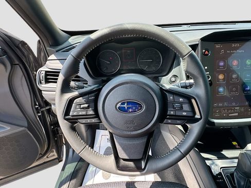 Used 2025 Subaru Forester Premium w/ Convenience Package #1 AWD/4WD image 11