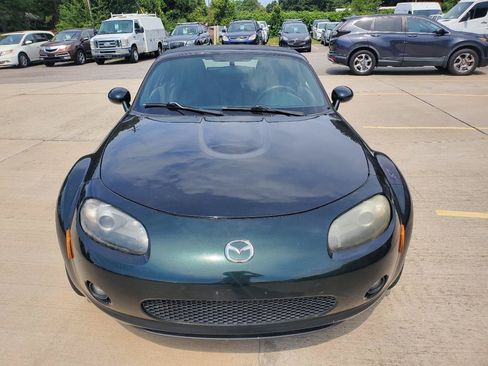 Used 2007 MAZDA MX-5 Miata Sport w/ Convenience Pkg RWD image 13