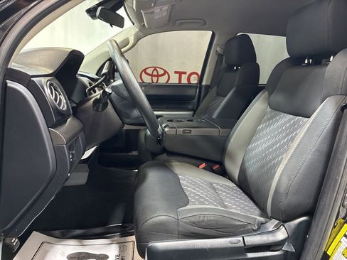 Used 2018 Toyota Tundra SR5 RWD image 21