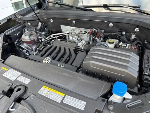 Used 2022 Volkswagen Atlas SEL AWD/4WD image 29