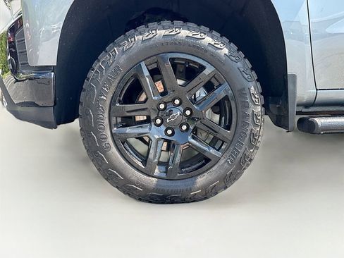 Used 2021 Chevrolet Silverado 1500 LT Trail Boss w/ LPO, Dark Essentials Package AWD/4WD image 34