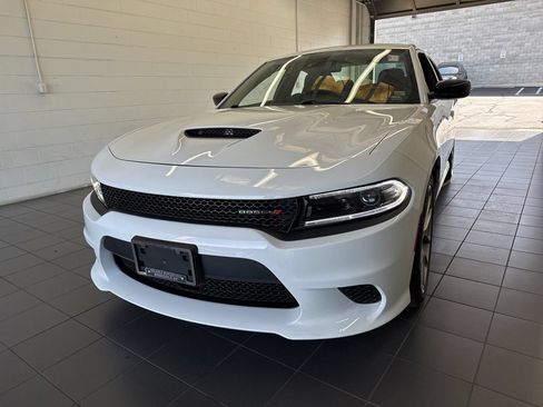 Used 2023 Dodge Charger GT RWD image 3