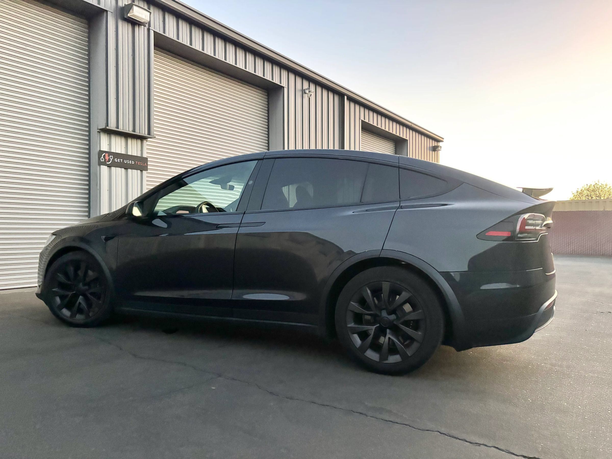 Used 2025 Tesla Model X AWD/4WD image 10