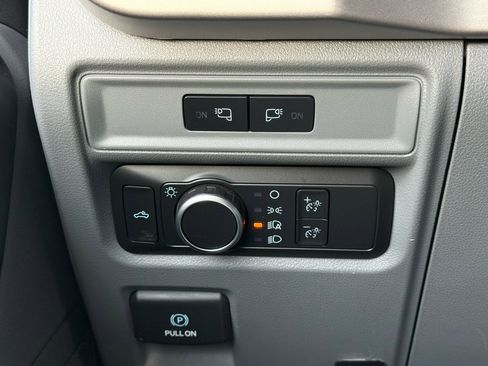 Used 2022 Ford F150 XL w/ Equipment Group 101A High image 27