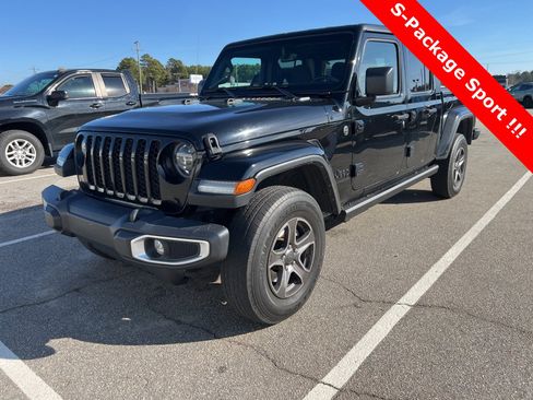 Used 2022 Jeep Gladiator Sport image 1
