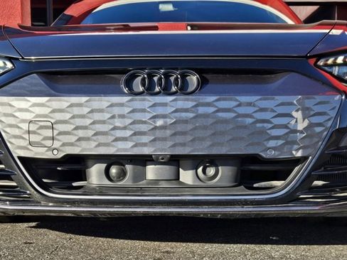 Used 2023 Audi e-tron GT Premium Plus image 12