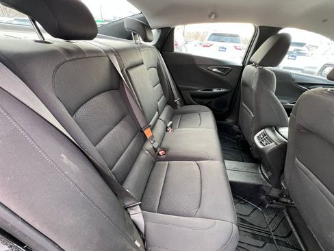 Used 2020 Chevrolet Malibu LT image 23