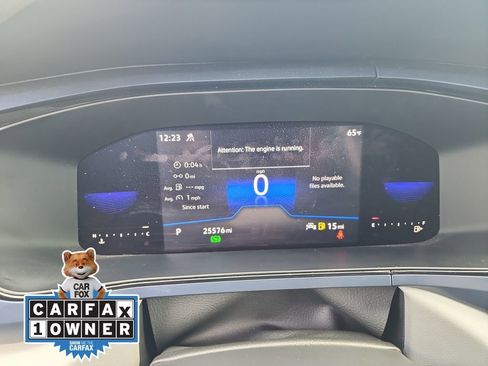 Used 2022 Volkswagen Taos SE image 19