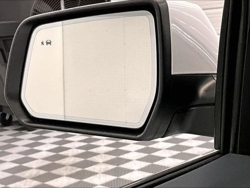 Used 2022 GMC Acadia Denali w/ Trailering Package image 36