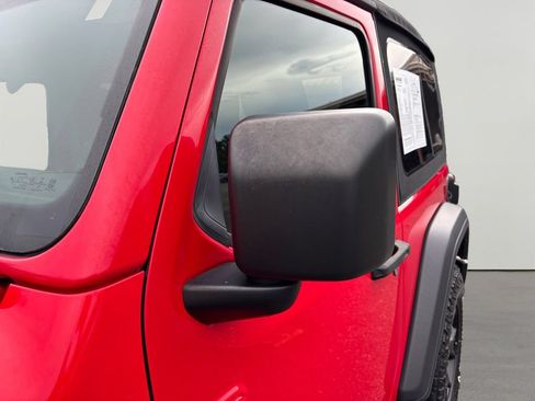 Used 2021 Jeep Wrangler Sport AWD/4WD image 11