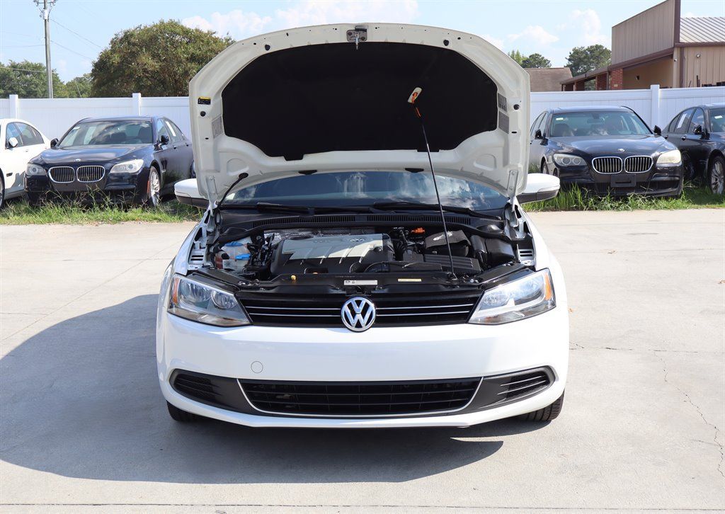 Used 2014 Volkswagen Jetta TDI FWD image 39