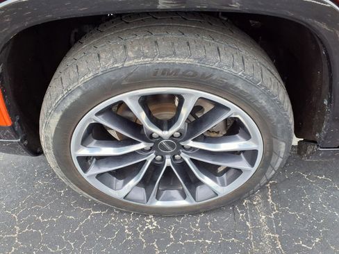 Used 2022 Jeep Wagoneer Series III w/ Premium Group I image 27