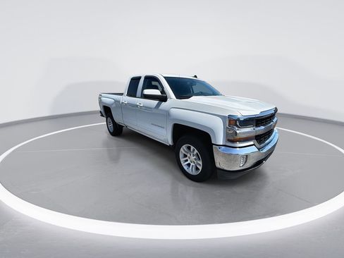 Used 2019 Chevrolet Silverado 1500 LT w/ All Star Edition AWD/4WD image 2