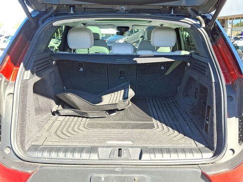 Used 2024 Land Rover Range Rover Sport SE image 30