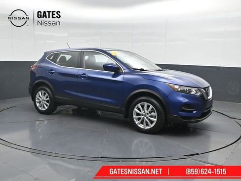 Used 2022 Nissan Rogue Sport S image 4