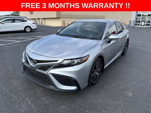 Used 2023 Toyota Camry SE w/ Cold Weather Package FWD image 26