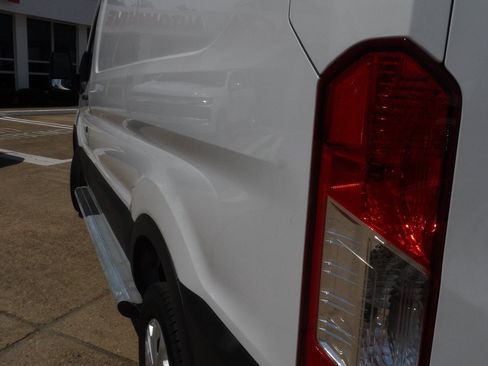 Used 2025 Ford Transit 250 Low Roof w/ Exterior Upgrade Package RWD image 9