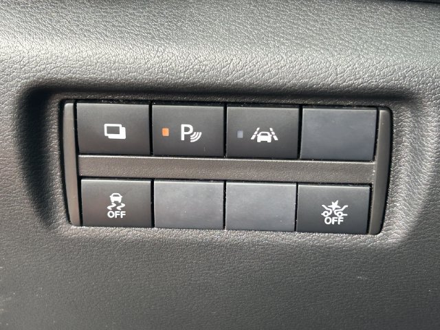 Used 2025 Nissan Versa S FWD image 22