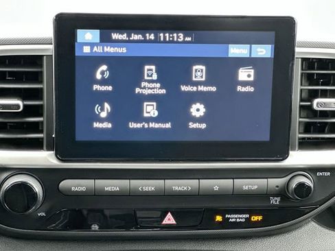 New 2025 Hyundai Venue SEL image 14