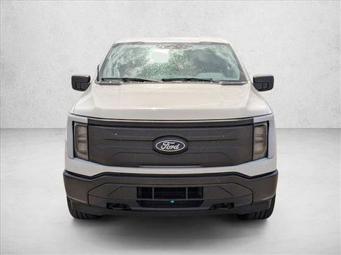 Used 2024 Ford F150 Lightning Pro image 2