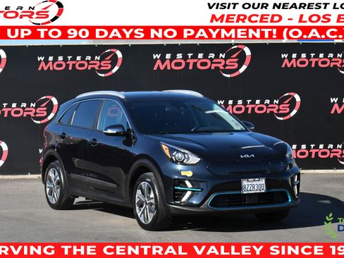Used 2022 Kia Niro EX image 1